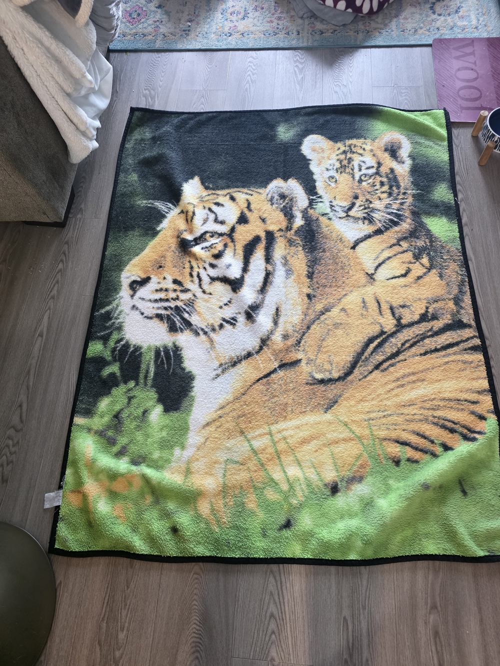 Tiger & Cub Graphic Plush Throw Blanket - Green, Orange, Black - Picture 2 of 2